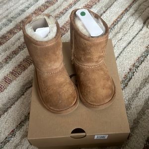 Toddler Classic Uggs